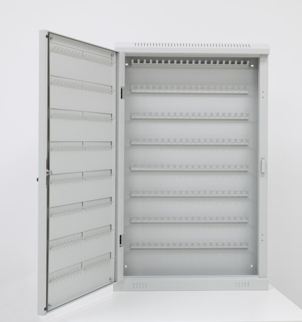 320 hooks - Steel door - Image 5